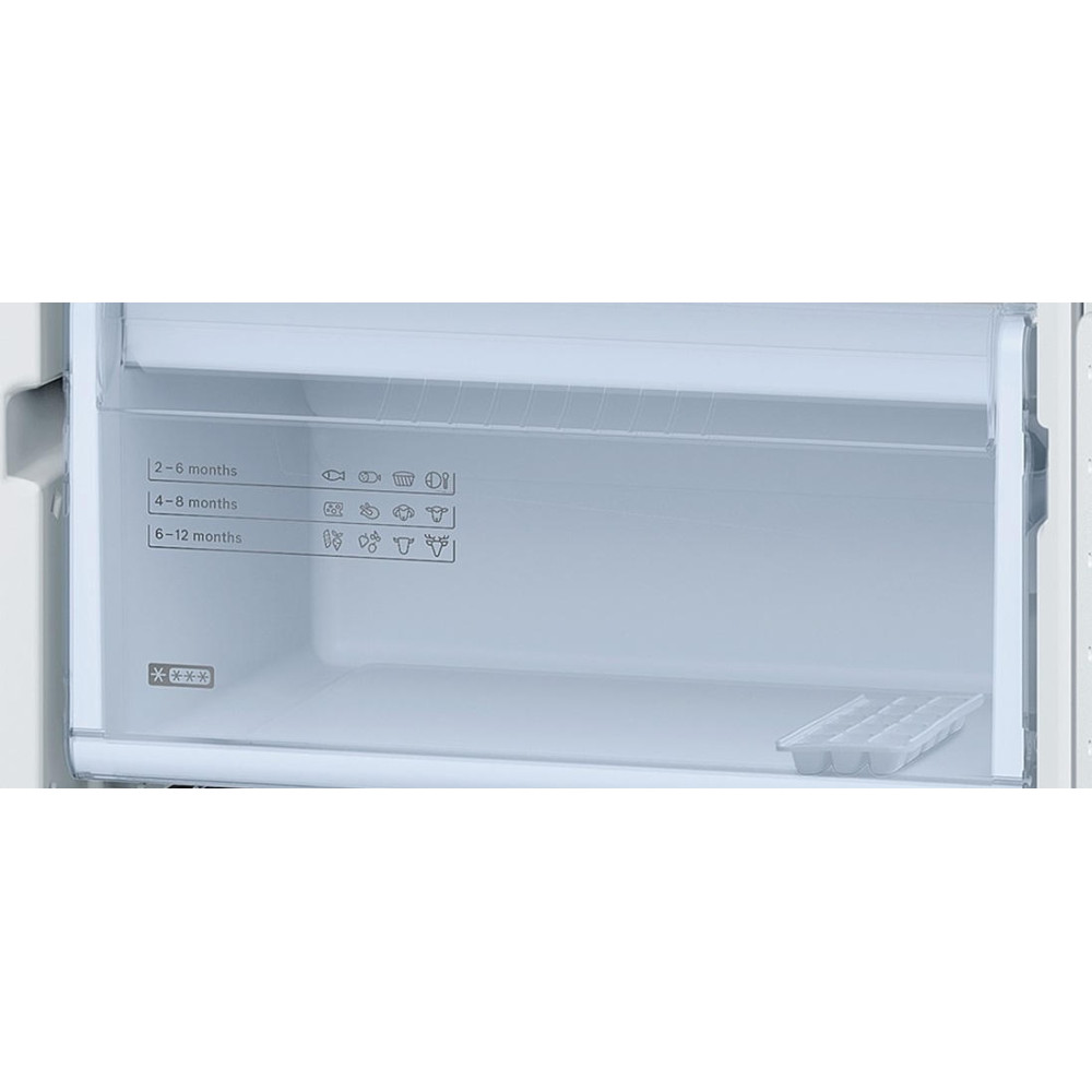 Двухкамерный холодильник Bosch KGN39SA10R