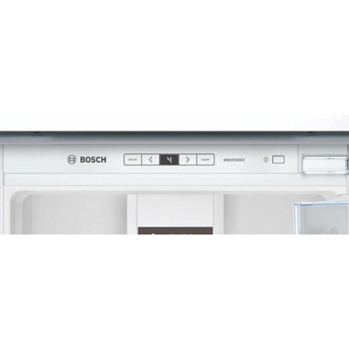 Встраиваемый однокамерный холодильник Bosch KIR 81 AFE0