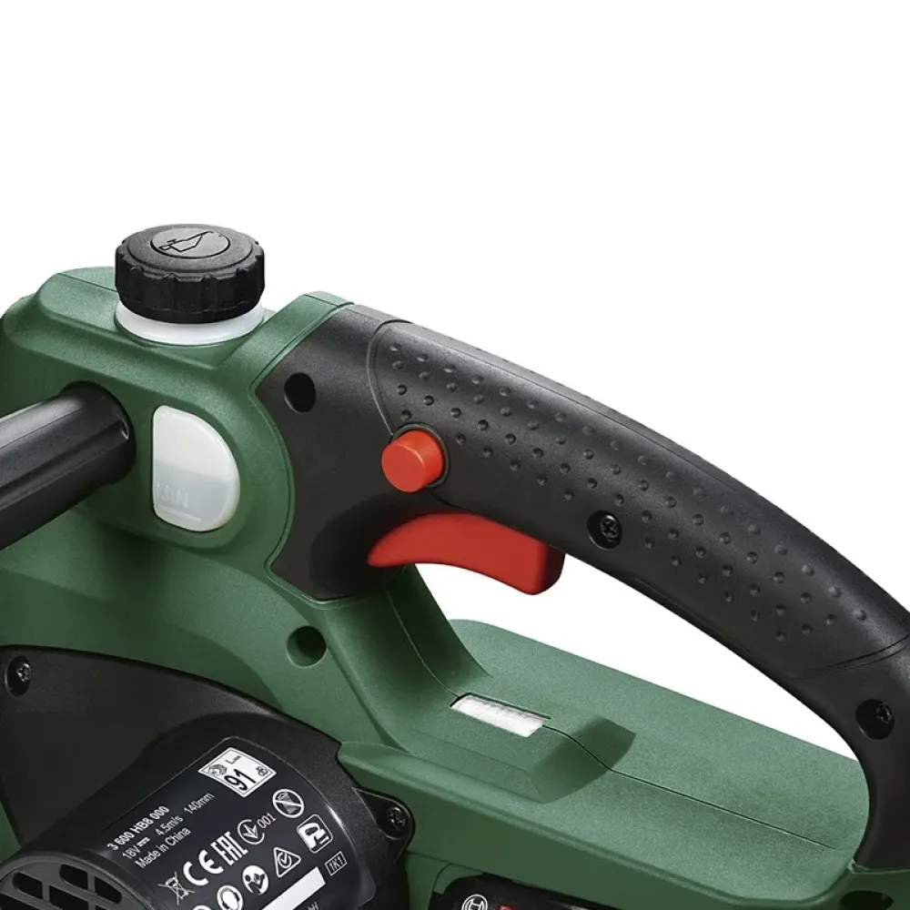 Bosch UniversalChain 18 Set аккумуляторная цепная пила (1 x 2.5 Ач, ЗУ), 06008B8000