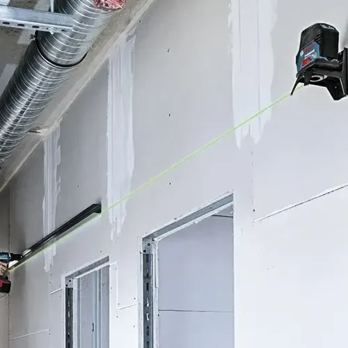 Bosch GCL 2-15G лазерный нивелир с держателями RM1 и BM3 0601066J00