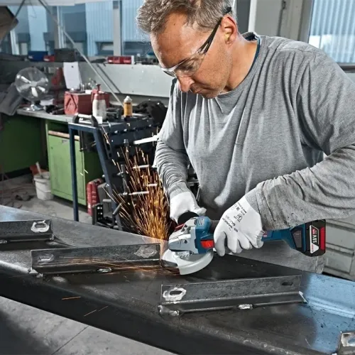 Bosch GWS 18V-10 Professional аккумуляторная угловая шлифмашина (2 x 5 Ач, ЗУ), 06019J4004