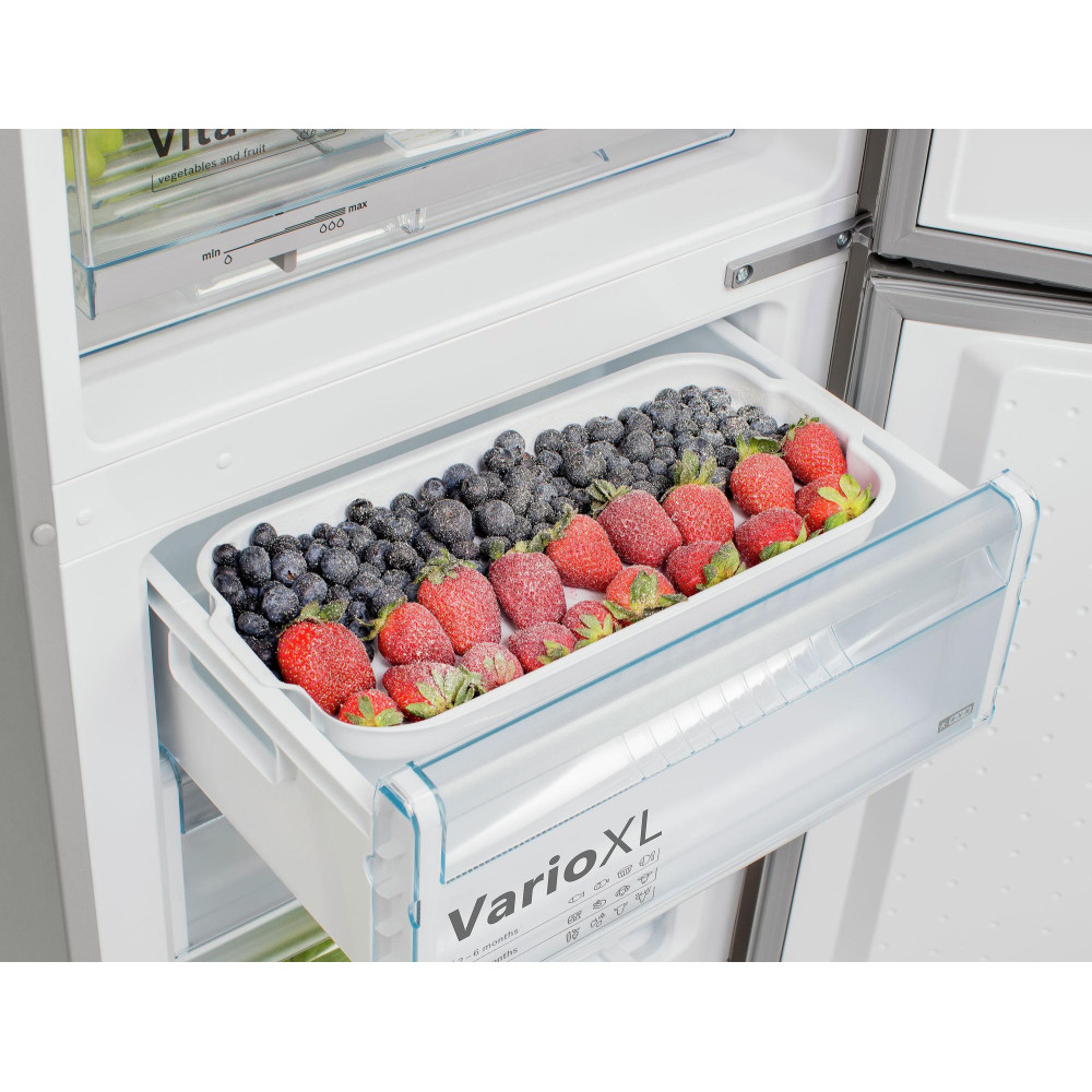 Двухкамерный холодильник Bosch KGE39AI2OR