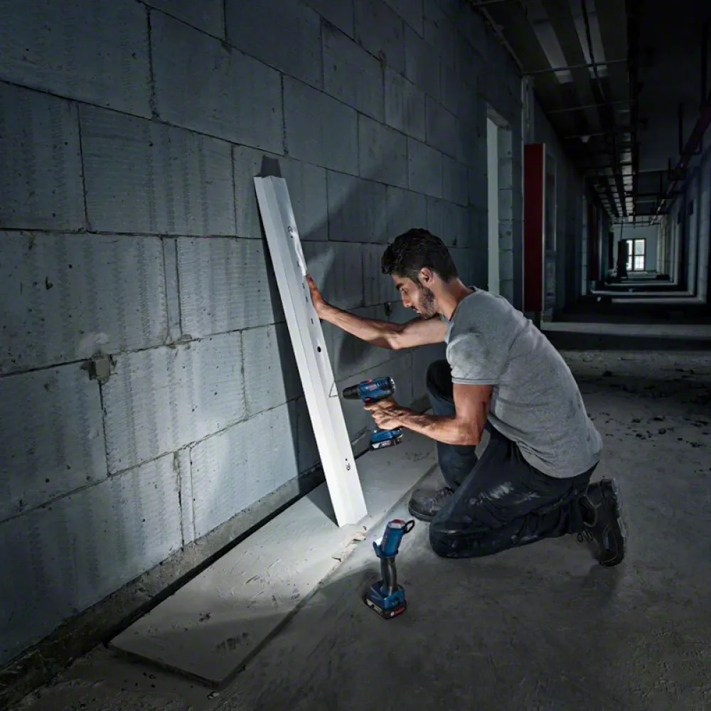 Bosch GSR 180-Li Professional аккумуляторная дрель-шуруповерт (2 x 1.5 Ач, ЗУ), 06019F8109