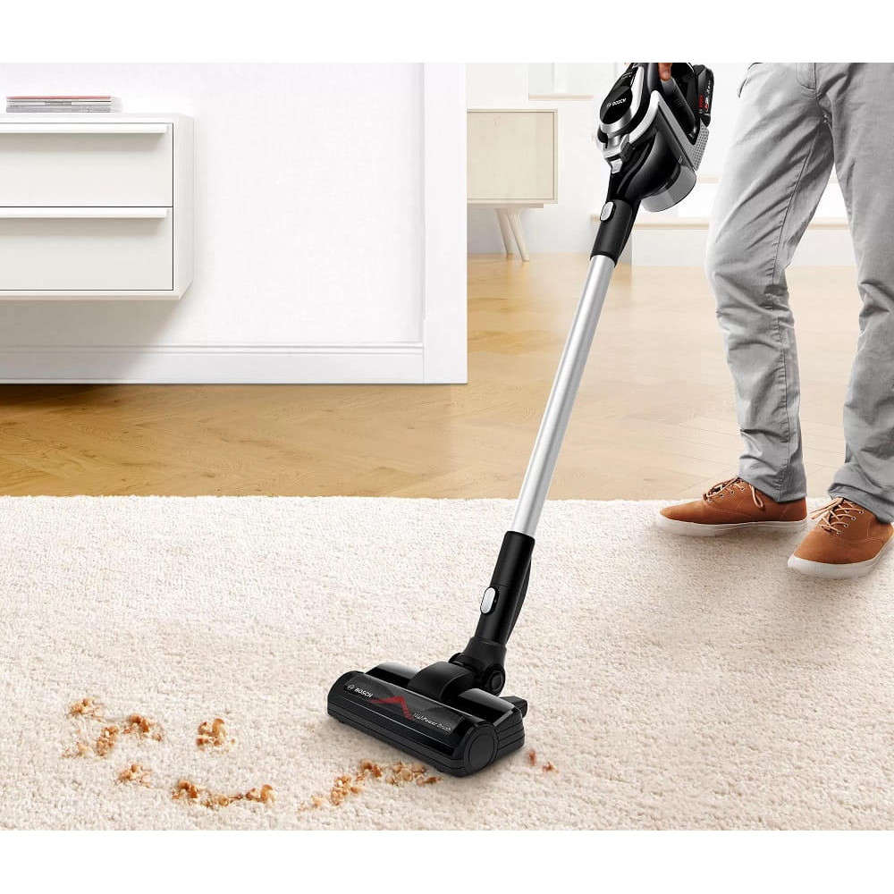 Пылесос Bosch BBS811PCK