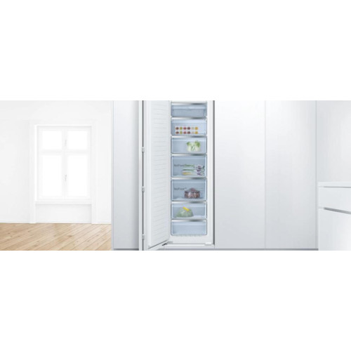 Встраиваемая морозильная камера Bosch GIN81AEF0U