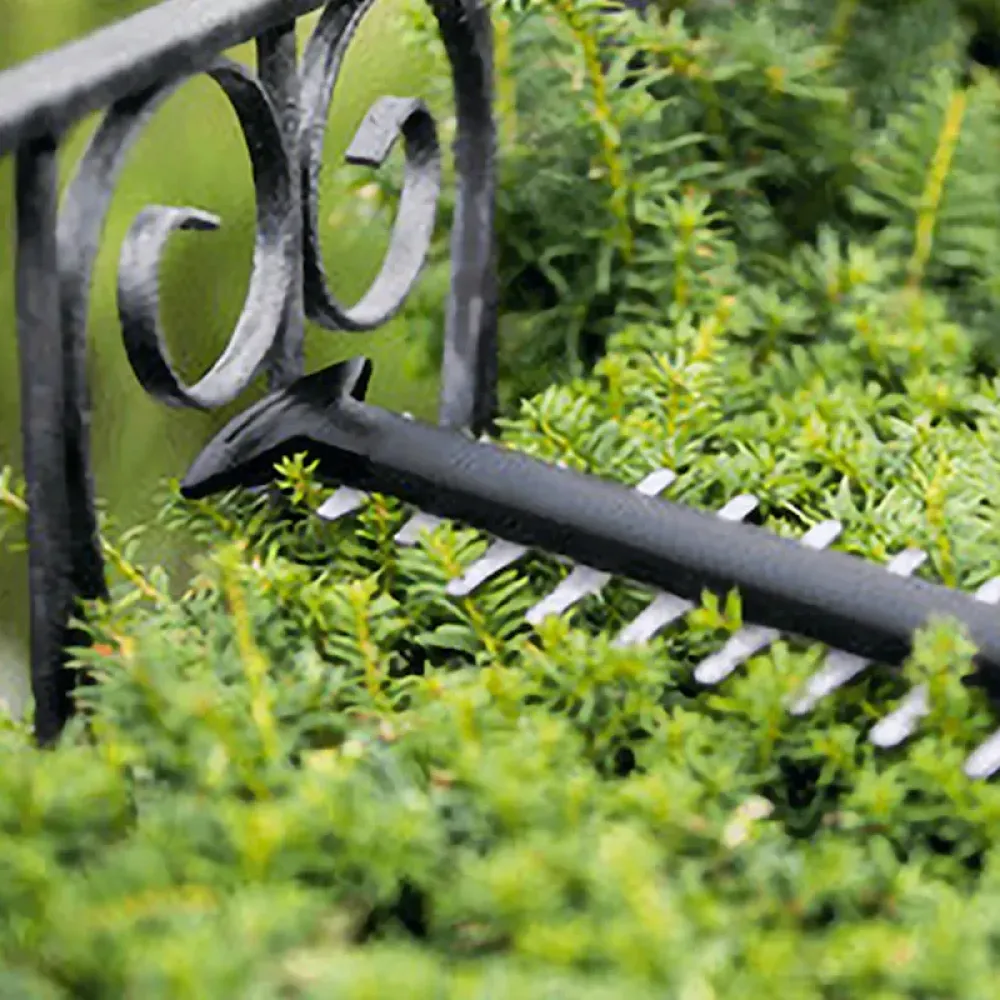 Bosch UniversalHedgeCut 18V-55 Solo аккумуляторный кусторез (без АКБ и ЗУ), 0600849J00